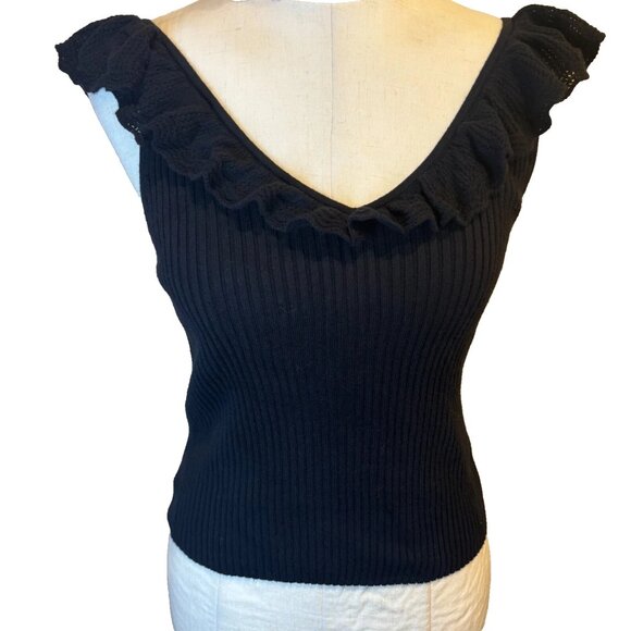 GAP Tops - Gap Women's Tank Black V Neck Ruffle Sweater Ribbed Size Small Soft Knitted